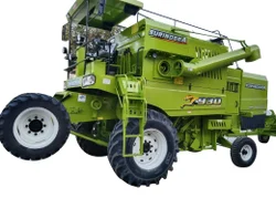 surindera-crop-harvester-machine-250x250 (1)